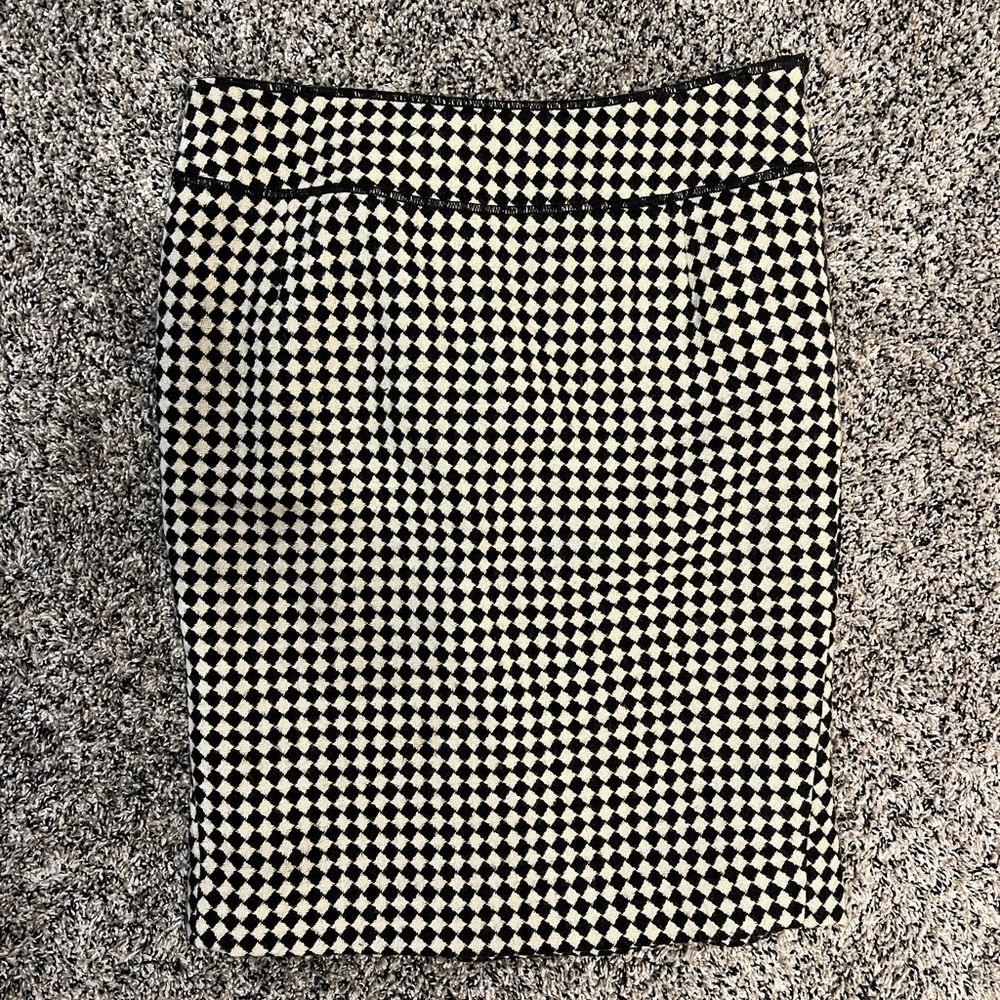 Vintage Carlisle Wool Skirt Size US 4. Great condition!